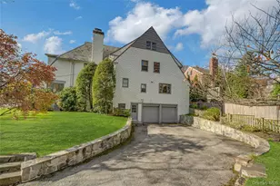 986 Plymouth St, Pelham, NY 10803 - Photo 33