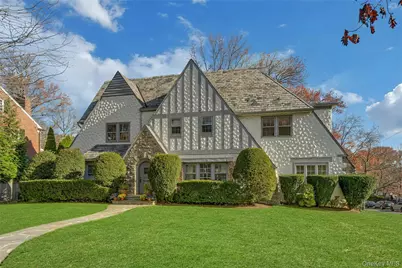 986 Plymouth Street, Pelham, NY 10803 - Photo 3