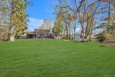 1392 Manor Lane, Bay Shore, NY 11706 - Photo 11