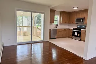 30 7th St, Holbrook, NY 11741 - Photo 3