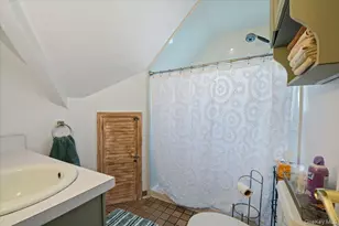 341 Red Maple Dr S, Wantagh, NY 11793 - Photo 15