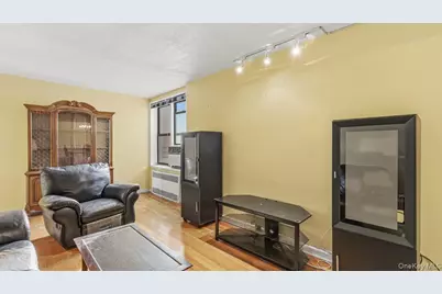 83-35 139 Street #1D, Briarwood, NY 11435 - Photo 3