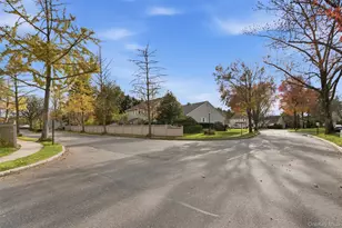 112 Cedar Shake Ct, Huntington Station, NY 11746 - Photo 3