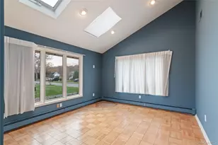 9 Oak Shore Dr, Bayville, NY 11709 - Photo 15