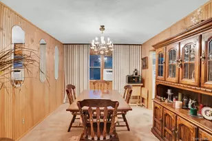 606 7 Ave, East Northport, NY 11731 - Photo 9