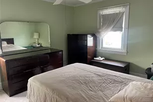 220-46 93rd Rd, Queens Village, NY 11428 - Photo 17