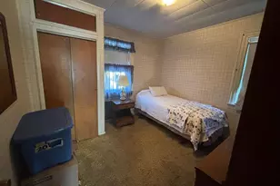 220-46 93rd Rd, Queens Village, NY 11428 - Photo 19