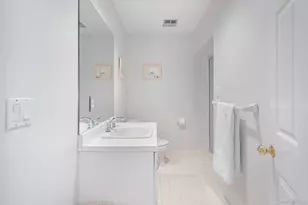 19 Club Ct, Pleasantville, NY 10570 - Photo 29