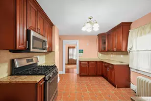 82 E Clinton Ave, Roosevelt, NY 11575 - Photo 13