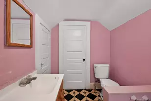 82 E Clinton Ave, Roosevelt, NY 11575 - Photo 27