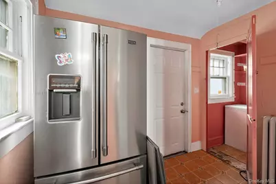 82 E Clinton Avenue, Roosevelt, NY 11575 - Photo 15