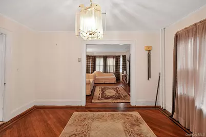 82 E Clinton Avenue, Roosevelt, NY 11575 - Photo 35