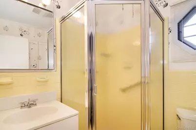 18 Eldredge Place, Dobbs Ferry, NY 10522 - Photo 17