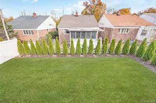 16-07 201st St, Bayside, NY 11360 - Photo 33