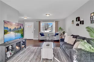 7 Winston Rd, Centereach, NY 11720 - Photo 9