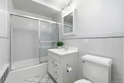 331 Old Colony Road, Hartsdale, NY 10530 - Photo 35