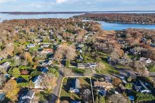 280 Clearview Ave, Southold, NY 11971 - Photo 37