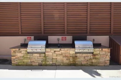 100 W Broadway #6HH, Long Beach, NY 11561 - Photo 15