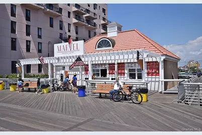 100 W Broadway #6HH, Long Beach, NY 11561 - Photo 31