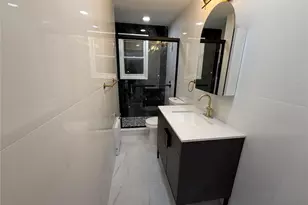 [Address not provided], Franklin Square, NY 11010 - Photo 13