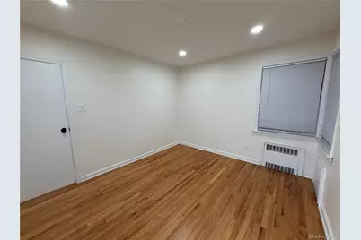 [Address not provided], Franklin Square, NY 11010 - Photo 5