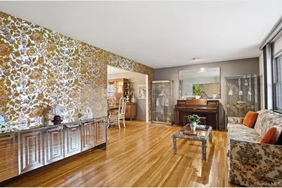 7 Helaine Court, Orangeburg, NY 10962 - Photo 9