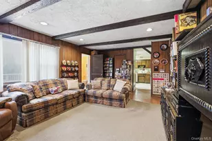 7 Helaine Ct, Orangeburg, NY 10962 - Photo 17