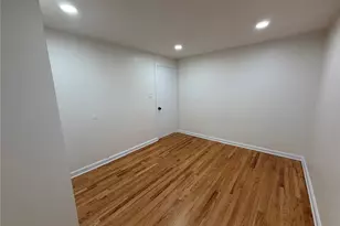 [Address not provided], Franklin Square, NY 11010 - Photo 15