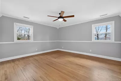 36 Sands Point Road, Washingtonville, NY 10992 - Photo 19