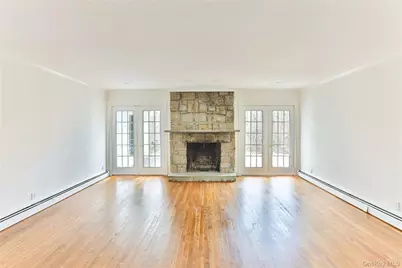 65 Red Oak Lane, Mount Kisco, NY 10549 - Photo 5