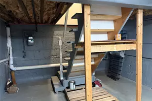 76 Van Cott Ave, Hempstead, NY 11550 - Photo 15