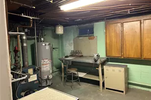 301 Hoffman St, Franklin Square, NY 11010 - Photo 9