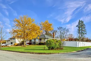 16 E Hill Dr, Smithtown, NY 11787 - Photo 23