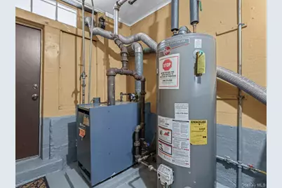 173-17 Sayers Avenue, Addisleigh Park, NY 11433 - Photo 21