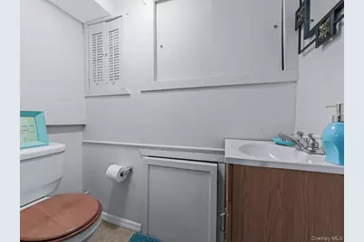 173-17 Sayers Avenue, Addisleigh Park, NY 11433 - Photo 19