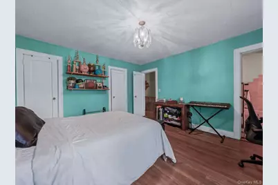 173-17 Sayers Avenue, Addisleigh Park, NY 11433 - Photo 13