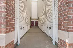 1115 Balsam Dr, New Windsor, NY 12553 - Photo 5