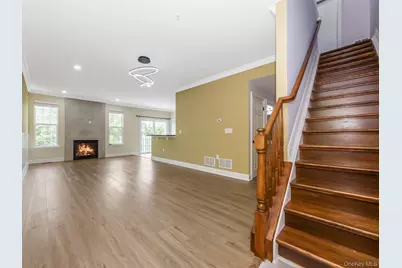 1115 Balsam Drive, New Windsor, NY 12553 - Photo 9