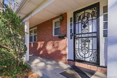 1 Hillcrest Road, Port Washington, NY 11050 - Photo 3