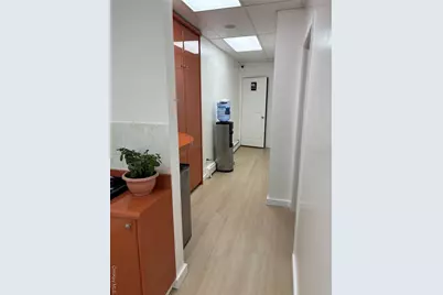 10 Verbena Avenue #First Floor, Front, Floral Park, NY 11001 - Photo 13