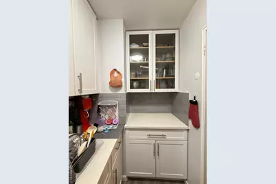 6740 Yellowstone Boulevard #2O, Forest Hills, NY 11375 - Photo 5