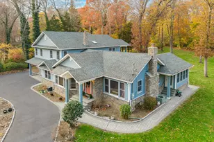 23 Willoughby Path, East Northport, NY 11731 - Photo 3