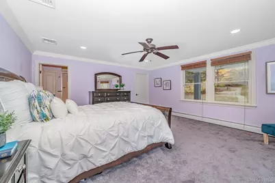 23 Willoughby Path, East Northport, NY 11731 - Photo 15