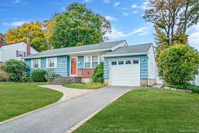 266 Tree Road, Centereach, NY 11720 - Photo 3