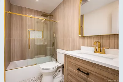 134 Forest Drive, Jericho, NY 11753 - Photo 19