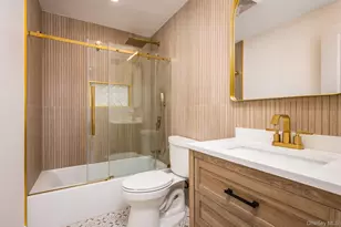 134 Forest Dr, Jericho, NY 11753 - Photo 19