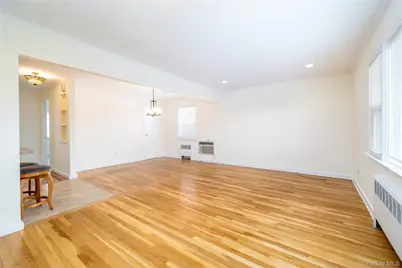 60. Chestnut Street, Rockville Centre, NY 11570 - Photo 21