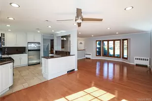 91 Birchwood Park Dr, Syosset, NY 11791 - Photo 15