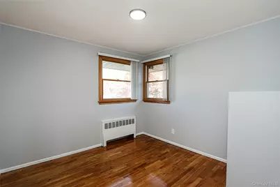 91 Birchwood Park Drive, Syosset, NY 11791 - Photo 27