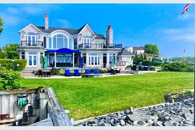 [Address not provided], West Islip, NY 11795 - Photo 29